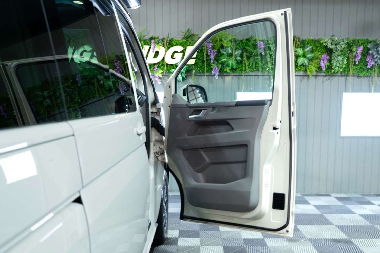 Used Volkswagen California 2023 for sale - 77494188: Photo 54