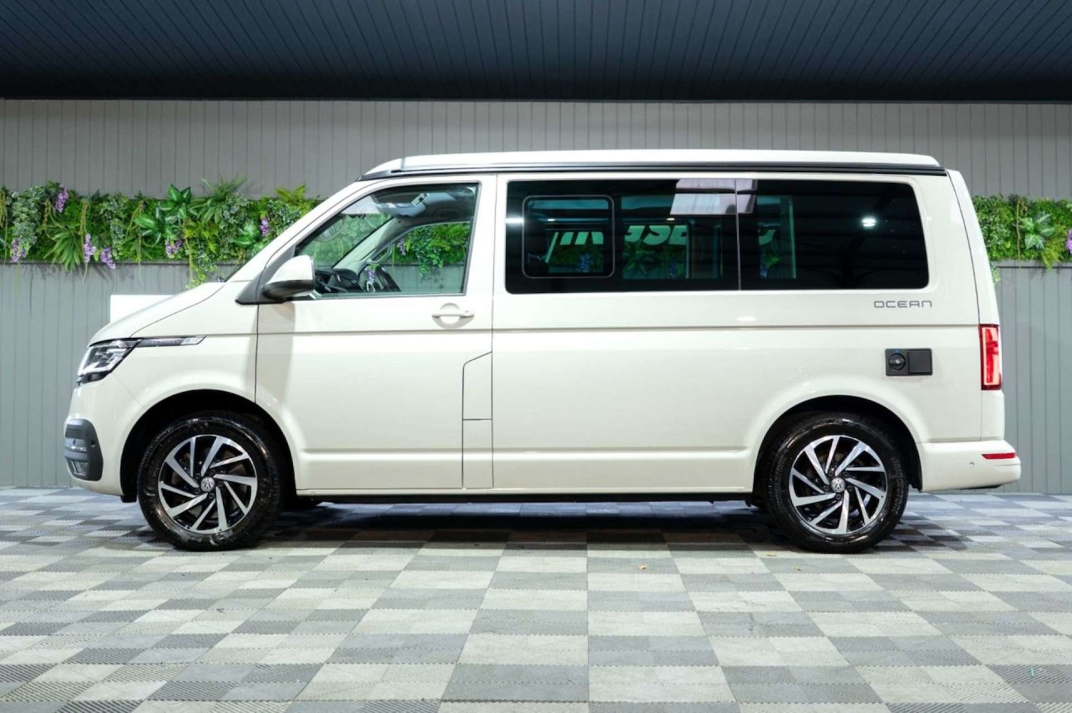 Used Volkswagen California 2023 for sale - 77494188: Photo 8