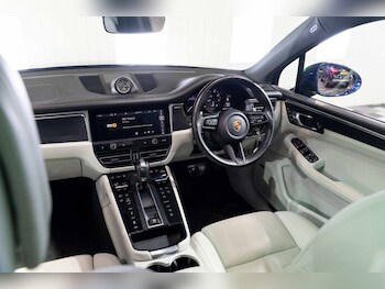 Used Porsche Macan 2022 for sale - 77451443: Photo