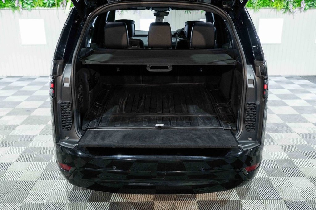 Used Land Rover Discovery 2023 for sale - 76797984: Photo 16