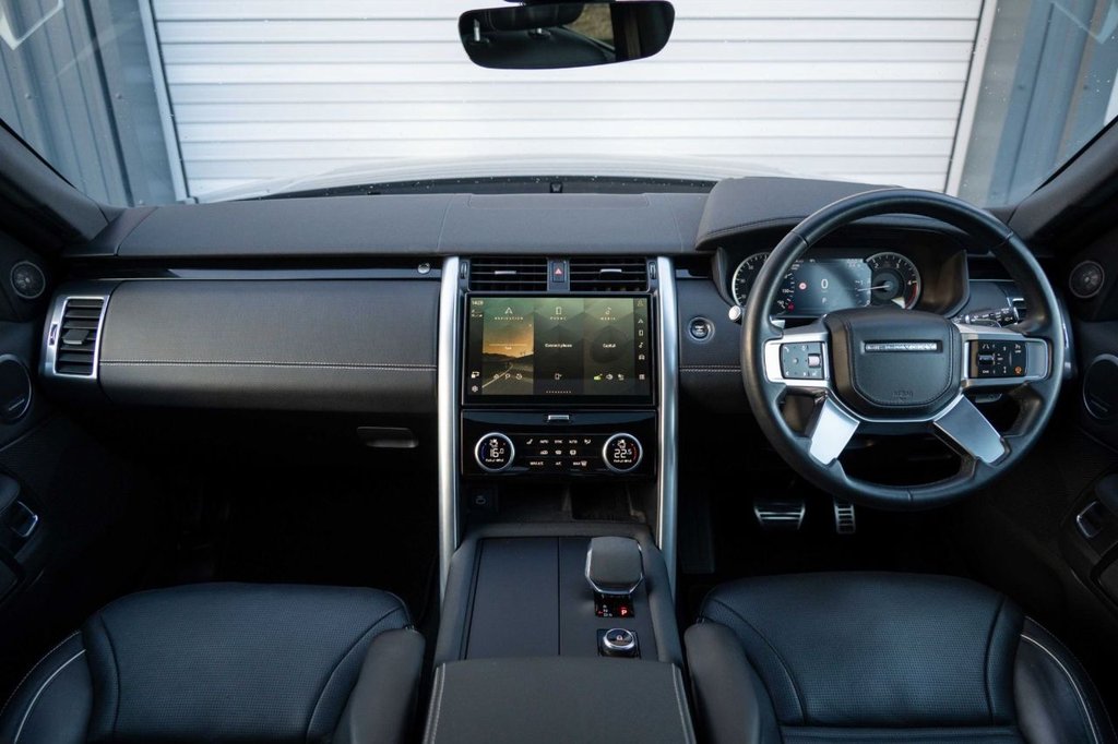 Used Land Rover Discovery 2023 for sale - 76797984: Photo 30