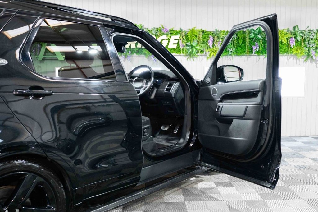 Used Land Rover Discovery 2023 for sale - 76797984: Photo 9