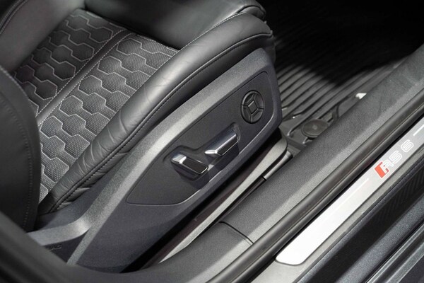 Used Audi RS6 2025 for sale - 76315760: Photo 16