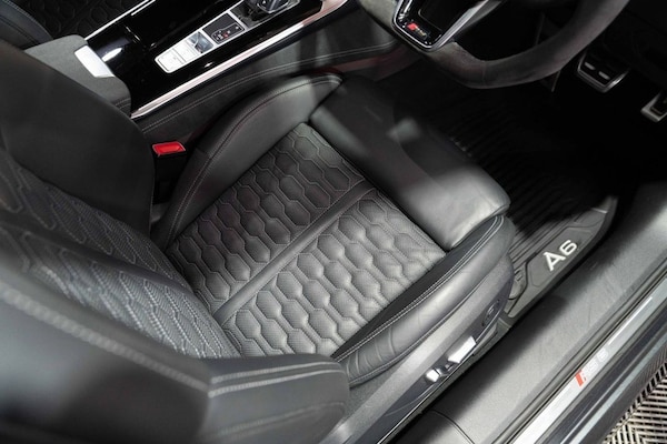 Used Audi RS6 2025 for sale - 76315760: Photo 18