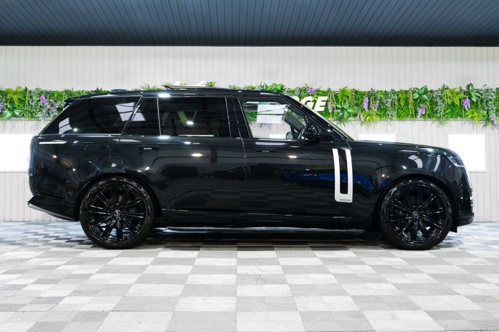 Used Land Rover Range Rover 2023 for sale - 76868176: Photo 5