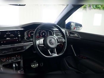 Used Volkswagen Polo 2019 for sale - 79322286: Photo