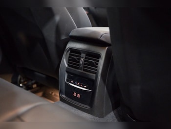 Used BMW 3 Series 2024 for sale - 76303832: Photo