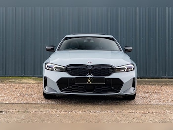 Used BMW 3 Series 2023 for sale - 76430004: Photo