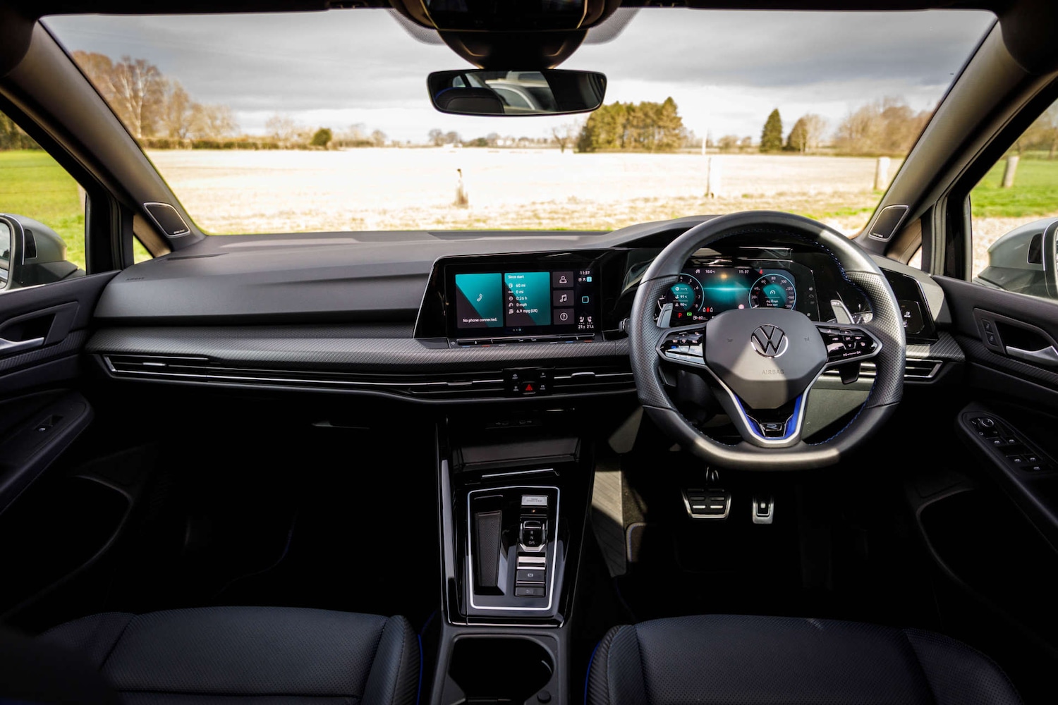 Used Volkswagen Golf 2023 for sale - 77730170: Photo 2