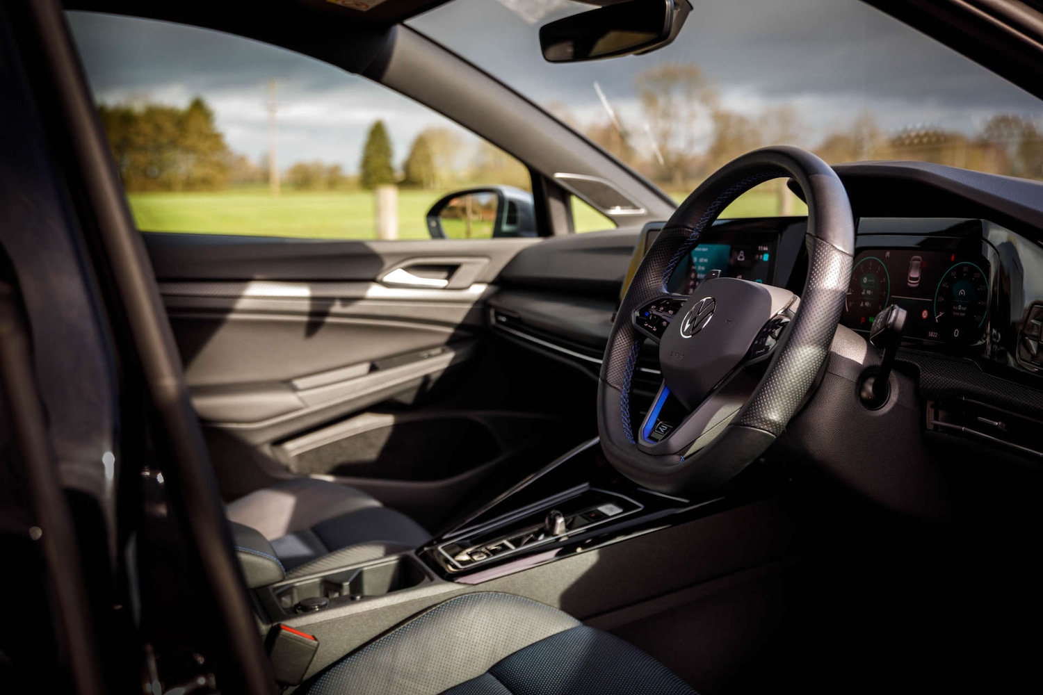 Used Volkswagen Golf 2023 for sale - 77730170: Photo 50