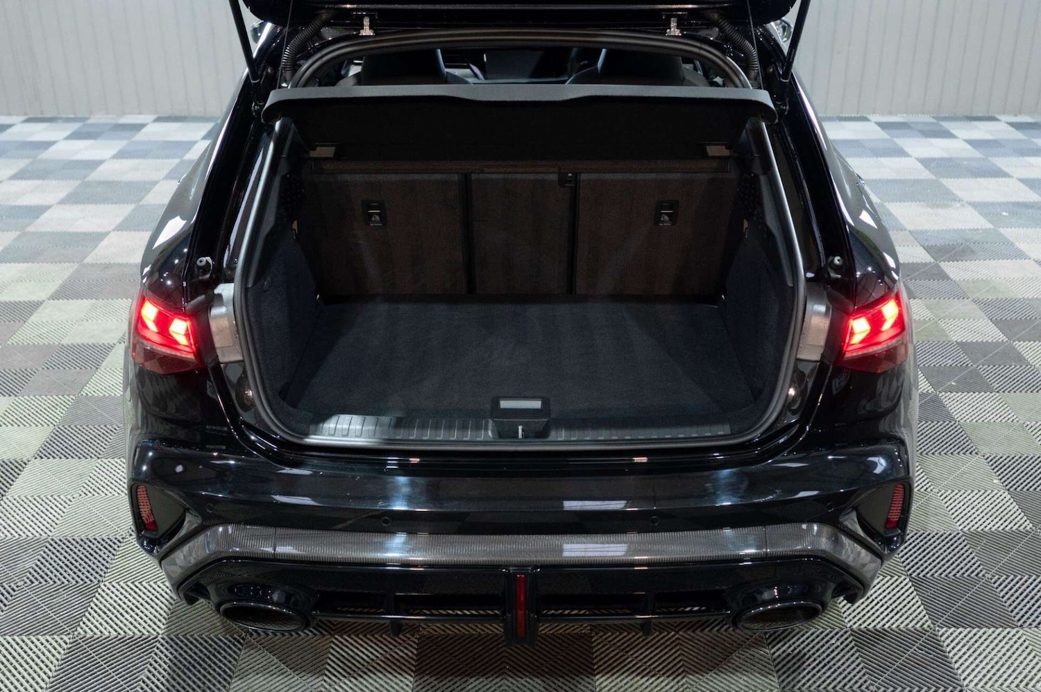 Used Audi RS3 2025 for sale - 77460252: Photo 45