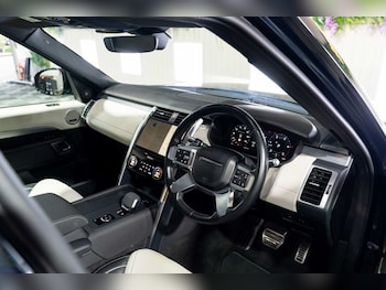 Used Land Rover Discovery 2021 for sale - 76168497: Photo 4