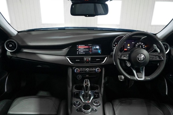 Used Alfa Romeo Giulia 2020 for sale - 75527557: Photo 31
