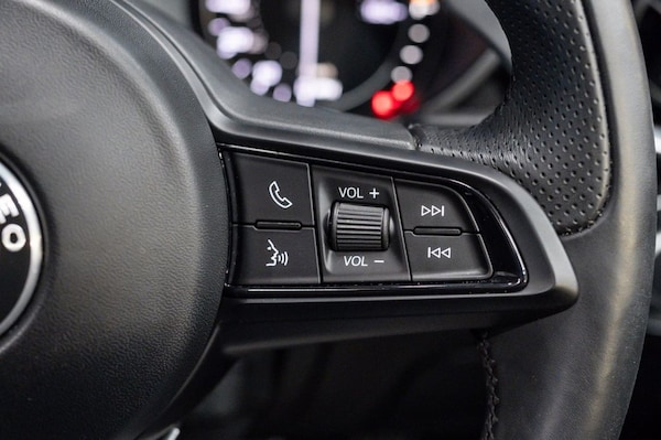 Used Alfa Romeo Giulia 2020 for sale - 75527557: Photo 47