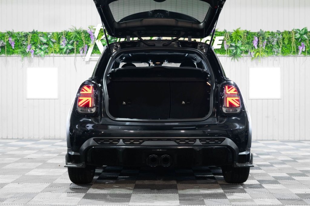 Used MINI Hatch 2023 for sale - 76510182: Photo 11