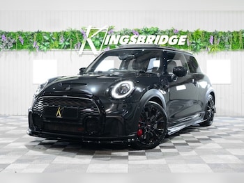 Used MINI Hatch 2023 for sale - 76510182: Photo