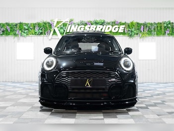 Used MINI Hatch 2023 for sale - 76510182: Photo