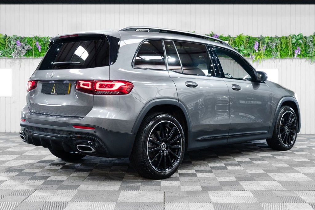 Used Mercedes-Benz GLB 2022 for sale - 76081151: Photo 4