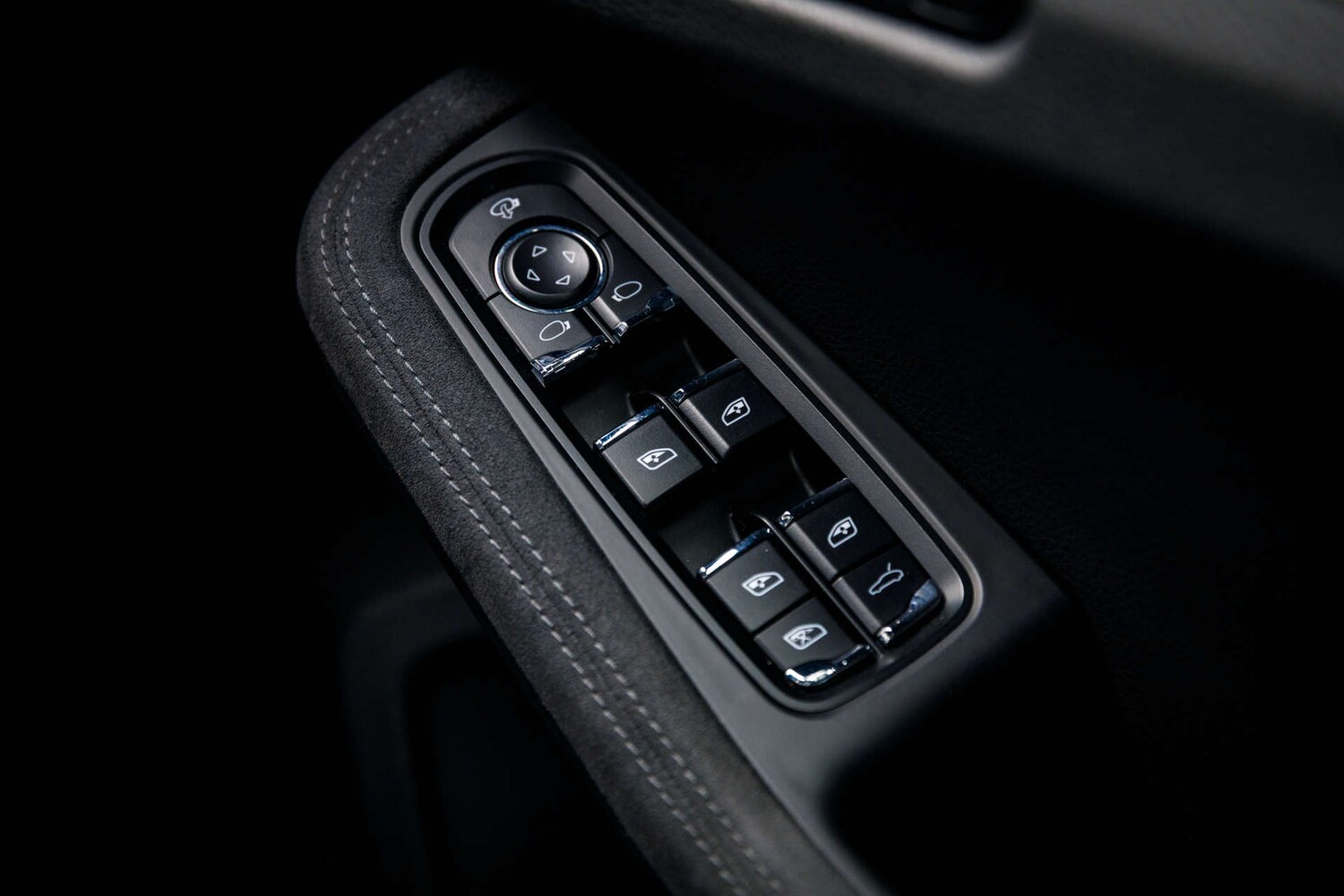 Used Porsche Macan 2016 for sale - 77836385: Photo 36