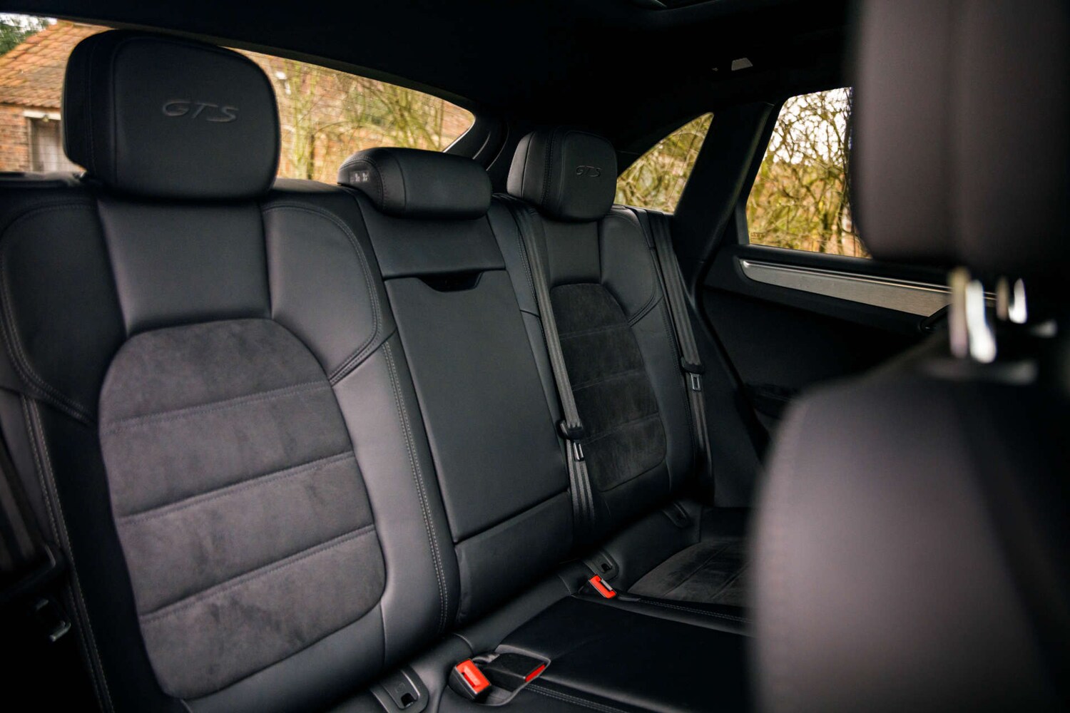 Used Porsche Macan 2016 for sale - 77836385: Photo 53