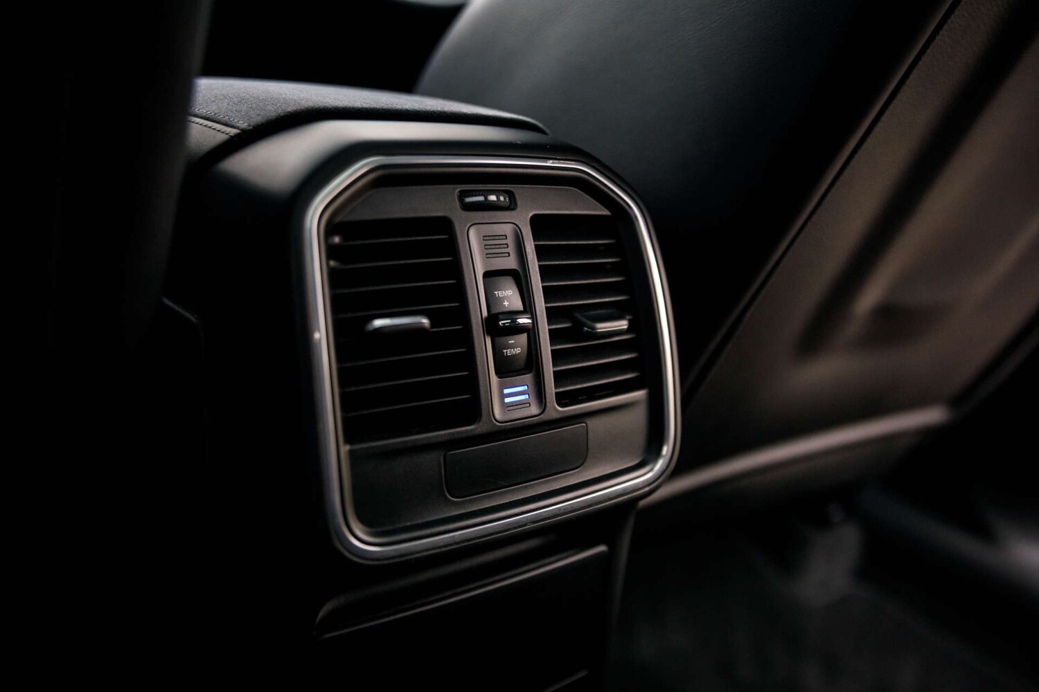 Used Porsche Macan 2016 for sale - 77836385: Photo 55