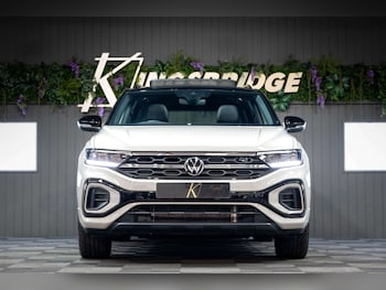 Used Volkswagen T-Roc 2023 for sale - 78412445: Photo