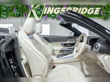 Used Mercedes-Benz SL 2023 for sale - 75444044: Photo