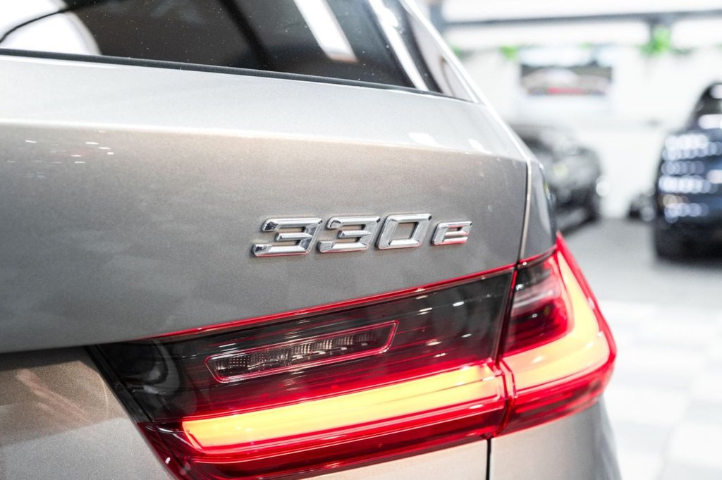 Used BMW 3 Series 2022 for sale - 76235897: Photo 12