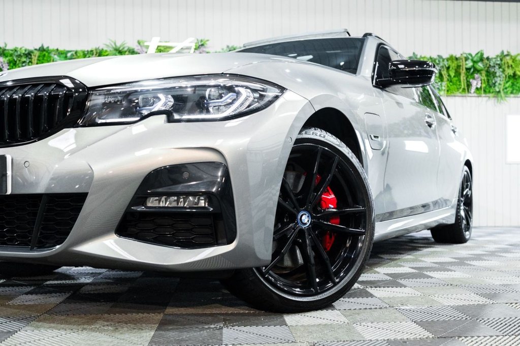 Used BMW 3 Series 2022 for sale - 76235897: Photo 25