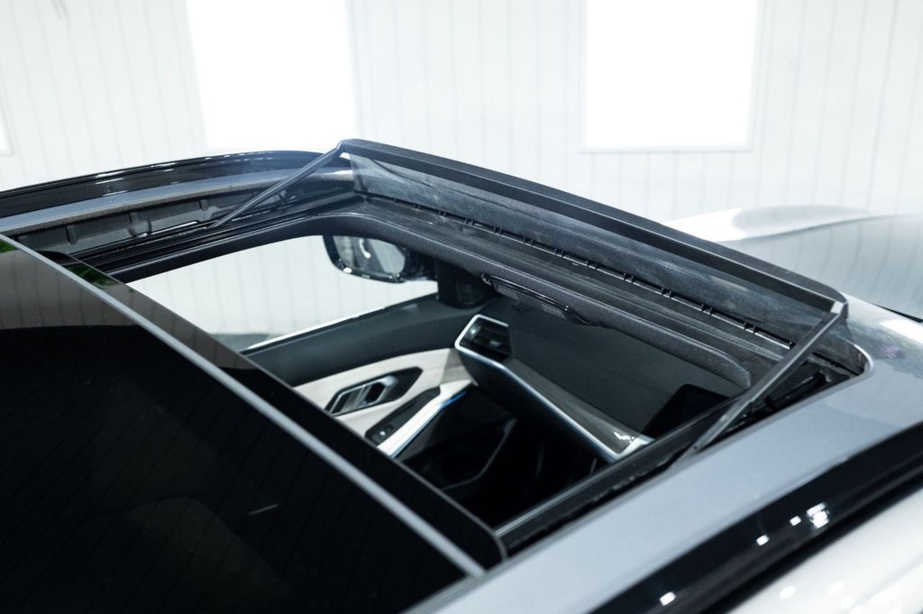 Used BMW 3 Series 2022 for sale - 76235897: Photo 31