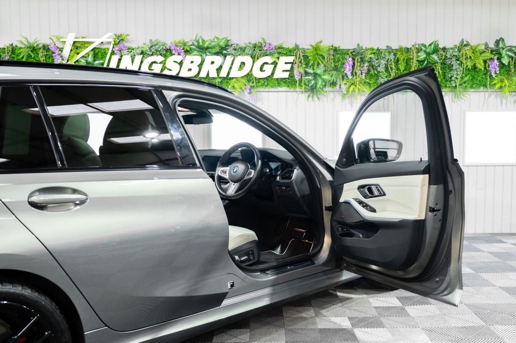 Used BMW 3 Series 2022 for sale - 76235897: Photo 8