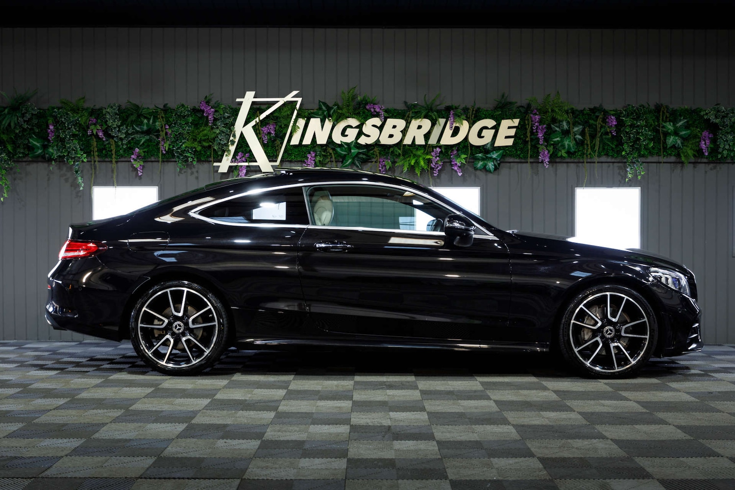 Used Mercedes-Benz C Class 2019 for sale - 77523224: Photo 4