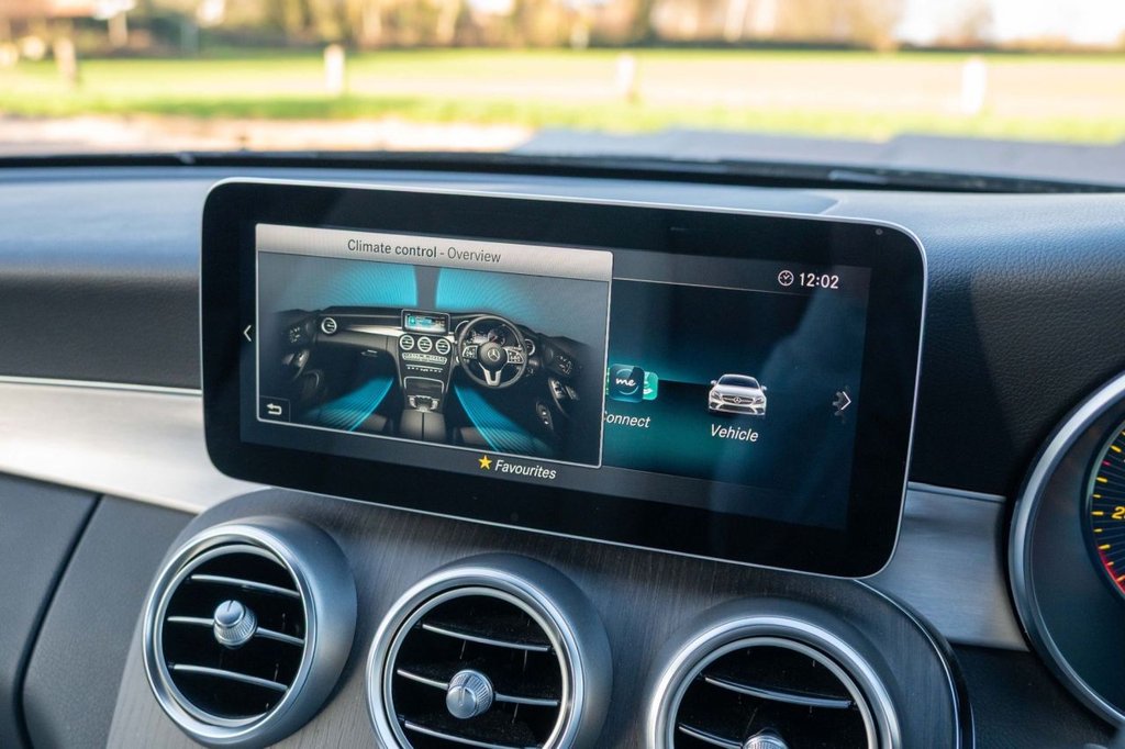 Used Mercedes-Benz C Class 2019 for sale - 76999193: Photo 25