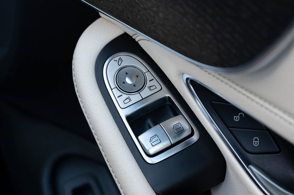 Used Mercedes-Benz C Class 2019 for sale - 76999193: Photo 50