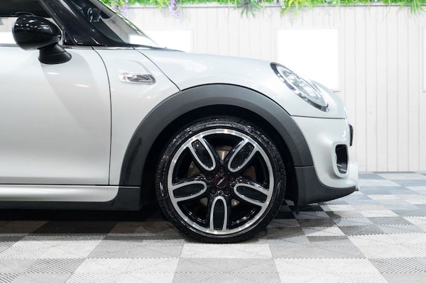 Used MINI Hatch 2018 for sale - 76279790: Photo 10