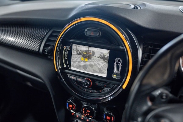 Used MINI Hatch 2018 for sale - 76279790: Photo 33