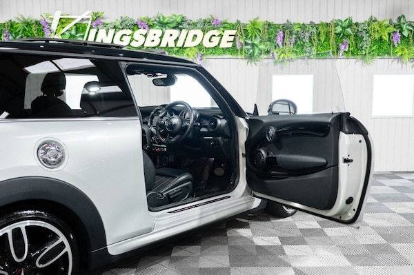Used MINI Hatch 2018 for sale - 76279790: Photo 4