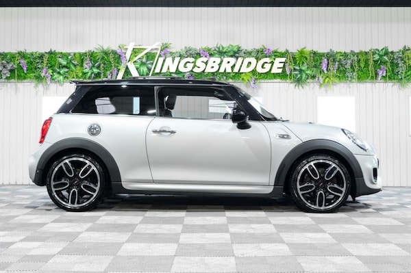 Used MINI Hatch 2018 for sale - 76279790: Photo 9