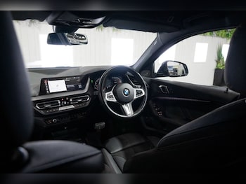 Used BMW 1 Series 2024 for sale - 76111964: Photo
