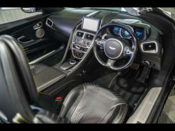Used Aston Martin DB11 2018 for sale - 74065315: Photo