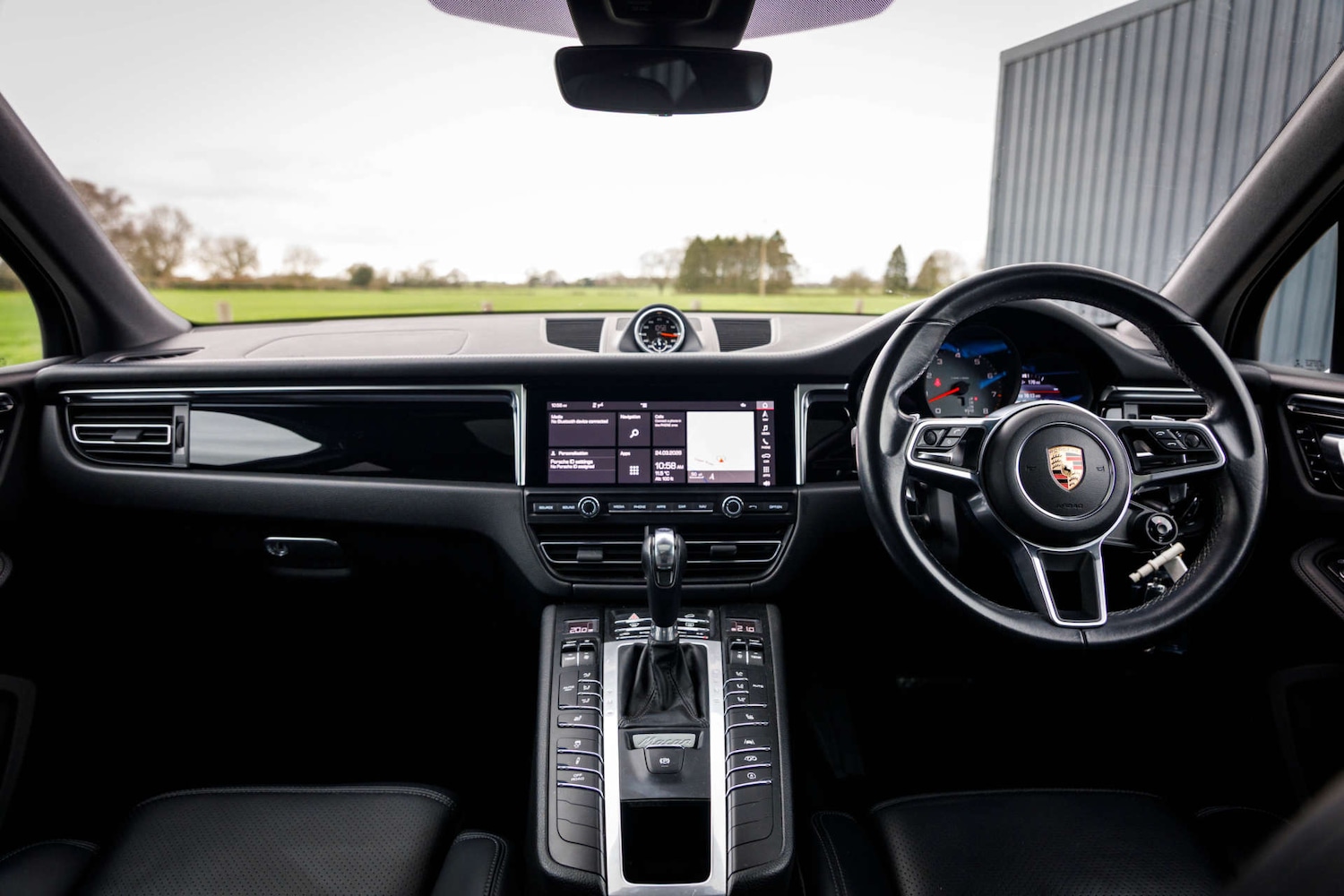 Used Porsche Macan 2019 for sale - 77988282: Photo 2