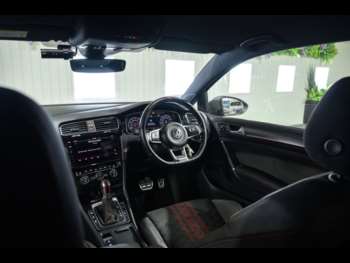 Used Volkswagen Golf 2019 for sale - 75207317: Photo