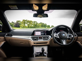 Used BMW 3 Series 2019 for sale - 78324634: Photo