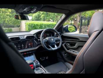Used Lamborghini Urus 2025 for sale - 75099244: Photo