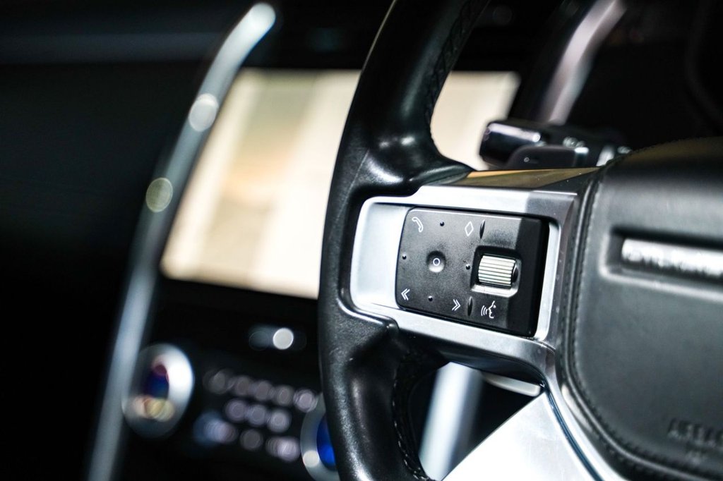 Used Land Rover Discovery 2021 for sale - 76168505: Photo 34