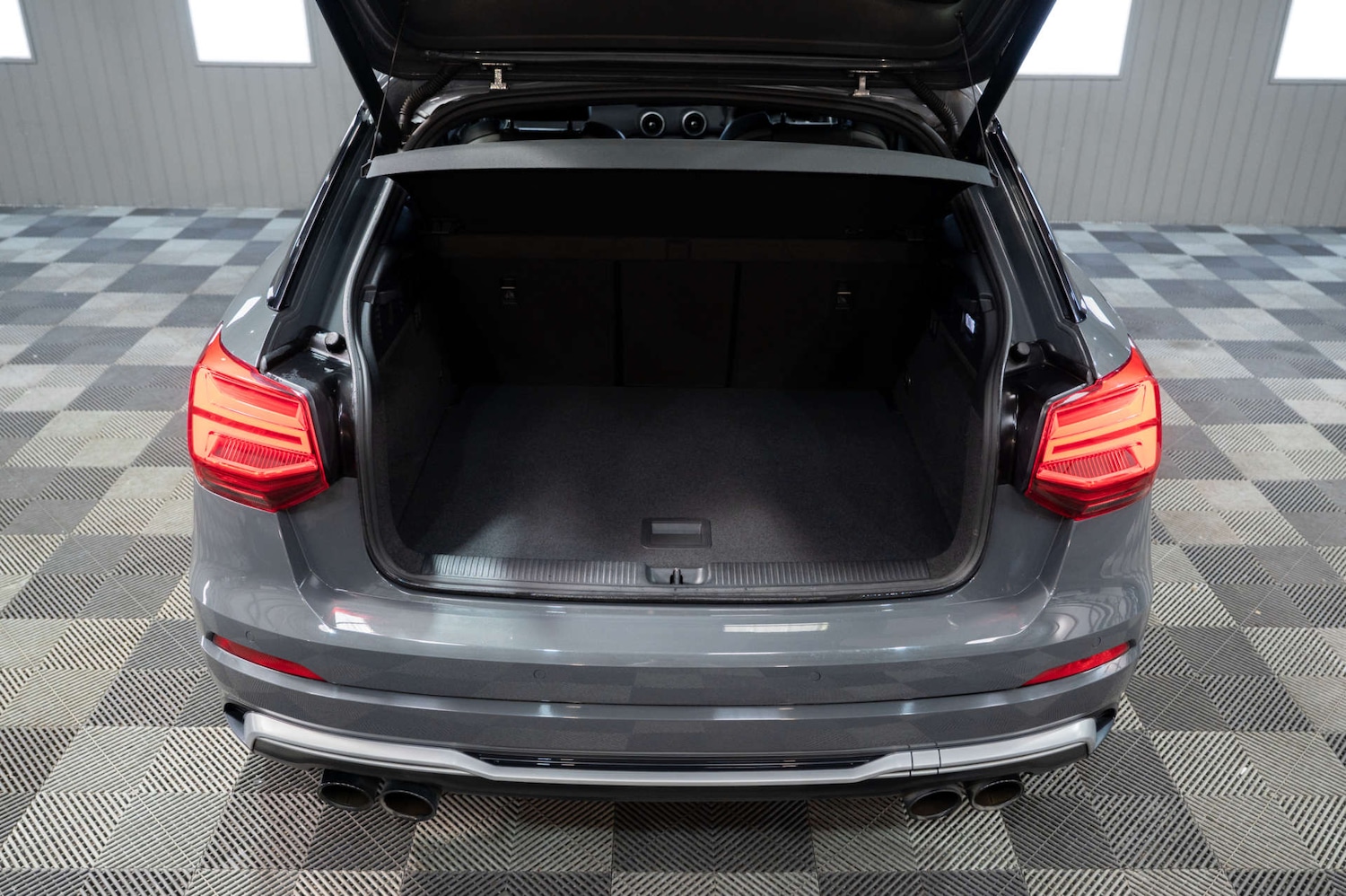 Used Audi SQ2 2020 for sale - 78080699: Photo 23