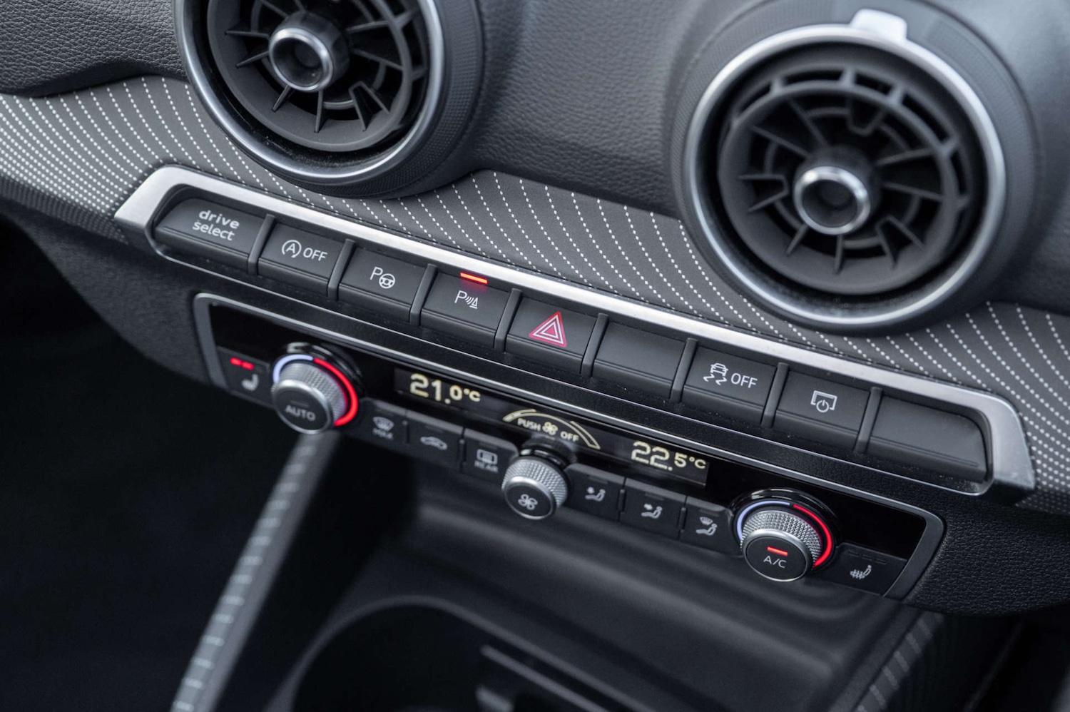 Used Audi SQ2 2020 for sale - 78080699: Photo 49