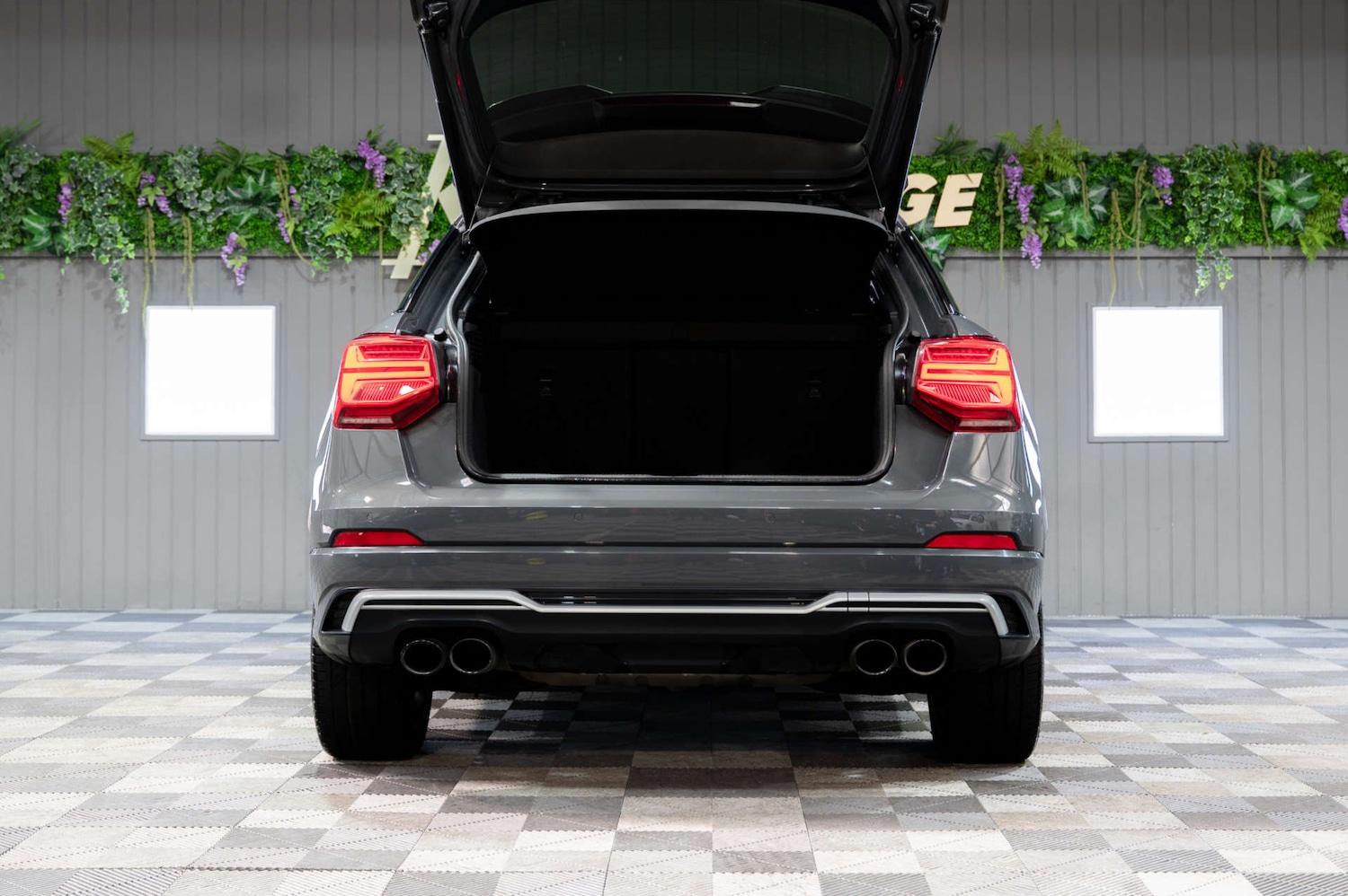 Used Audi SQ2 2020 for sale - 78080699: Photo 8