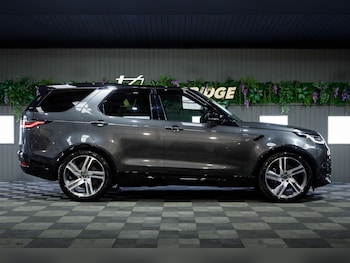 Used Land Rover Discovery 2024 for sale - 77502021: Photo