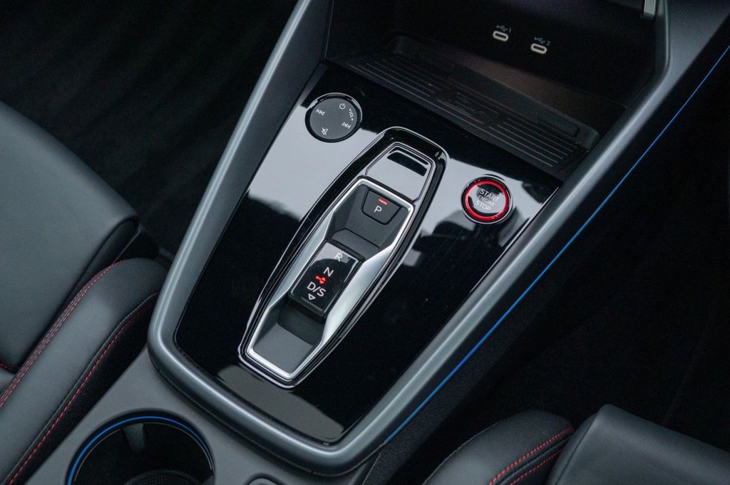 Used Audi RS3 2025 for sale - 77437083: Photo 40